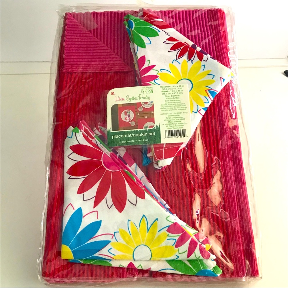 WHIM BY CYNTHIA ROWLEY - Set Of 4 Placemats & Napkins - NEW